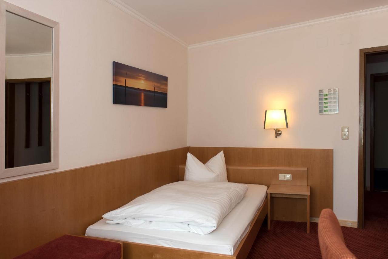 Hotel Restaurant Zum Schiffchen Maintal Dış mekan fotoğraf